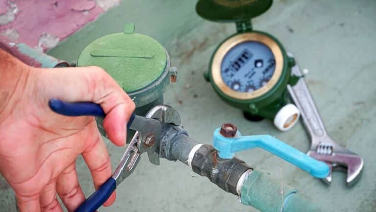 How to Pressure Test Your Plumbing DIY