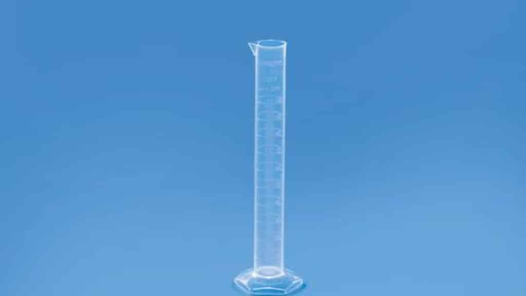 Why Polypropylene Measuring Cylinders Are Ideal for Lab Use